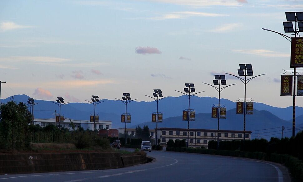 太陽(yáng)能道路燈